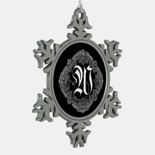 Elegant Gothic Initiaal W Snowflake Ornament (Links)