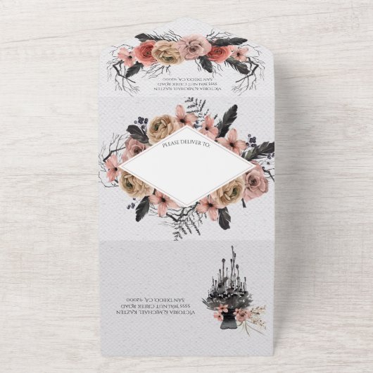 Elegant Gothic Queen's Mirror Wedding All In One Uitnodiging (Buitenkant)