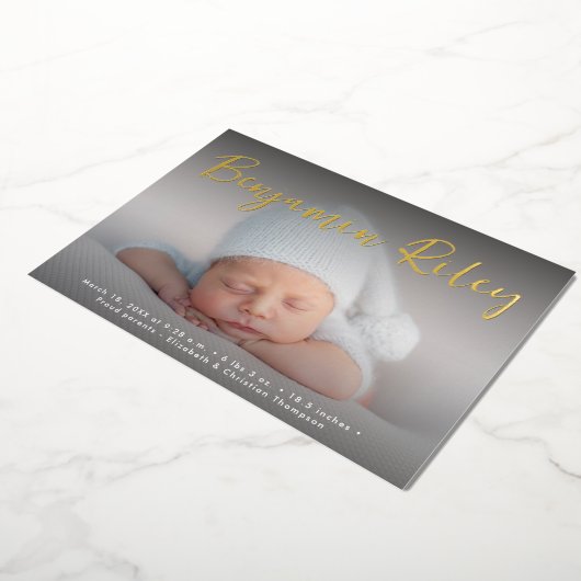 Elegant Goud Baby Jongen Foto Aangepaste Geboorte  Folie Feestdagenkaart (Gedraaid)