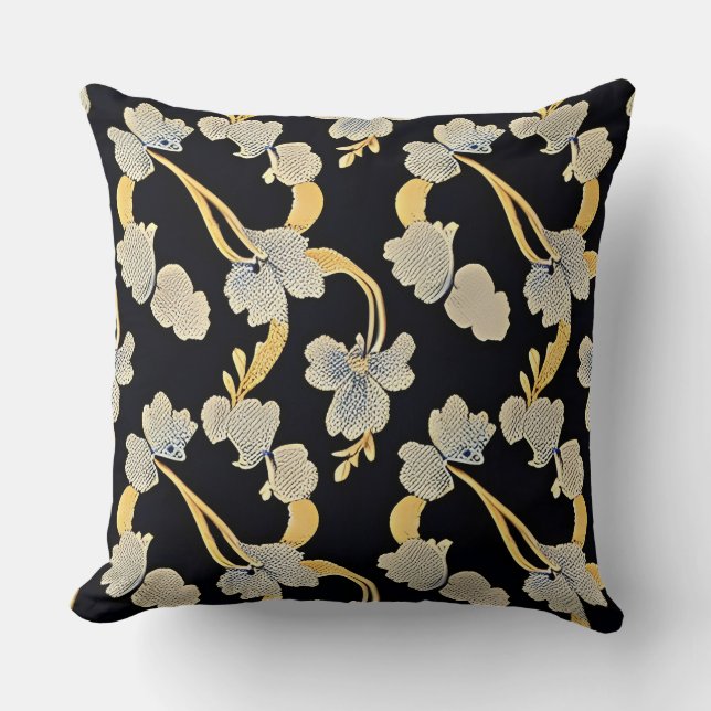 Elegant Goud en Wit Bloemmotief Kussen (Voorkant)