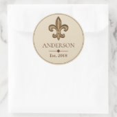 Elegant Goud Fleur de Lis & Familienaam Ronde Sticker (Tas)