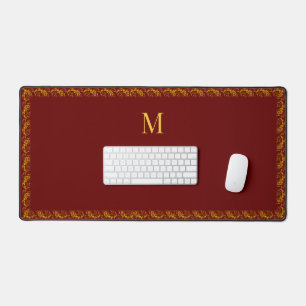 Elegant Goud Lijst en Monogram op Maroon Bureaumat