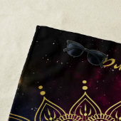 Elegant goud op donkere nevel Bloemen Henna Mandal Strandlaken (In situ)