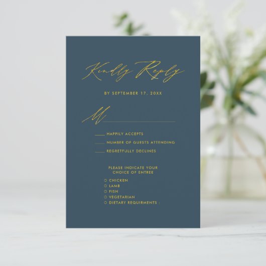 Elegant Goud Script Blauw Minimalistisch Bruiloft RSVP Kaartje (Staand voorkant)
