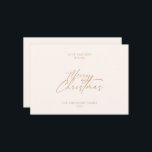 Elegant Goud Script Minimalistisch Vrolijk Kerstfe Feestdagenkaart<br><div class="desc">Een unieke en trendy minimalistische kerstvakantie kaart. Dat beschikt over grillige gouden vrolijke kerst en een citaat dat zegt liefde en beste wensen voor uw familie en vrienden groeten. De achtergrond is beige en elegant met minimale touch. En met een aanpasbare familienaam en handtekening jaar. Pak deze moderne eenvoudige kerstkaart...</div>