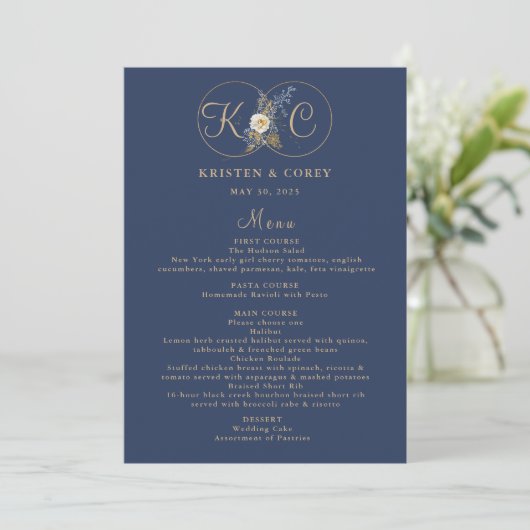 Elegant gouden monogram marine blauwe bruiloft menu (Staand voorkant)