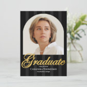 Elegant gouden script twee foto aangepaste Afstude Aankondiging (Staand voorkant)