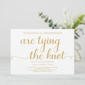 Elegant goudtypografie script font verloving kaart (Staand voorkant)