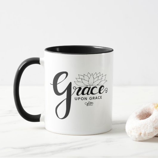 Elegant Grace Christelijk Faith Script Floral Mok (Met donut)