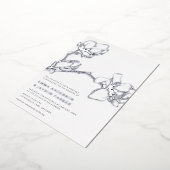 Elegant Graceful Magnolia Wedding White + Silver Folie Uitnodiging (Gedraaid)