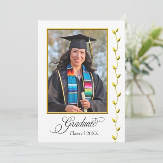 Elegant Graduation Announcement with Gold Ivy Aankondiging (Staand voorkant)