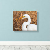 Elegant Great Egret in de Reeds Canvas Afdruk (Insitu (Houten vloer))
