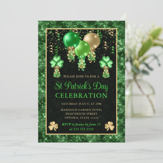 Elegant Green en Gold Balloons St Patrick's Day Kaart (Staand voorkant)