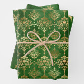 Elegant Green Gold Damask Reindeer Snowflakes Inpakpapier Vel (In situ)