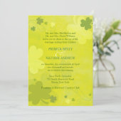 Elegant Green Irish Shamrocks Wedding Kaart (Staand voorkant)