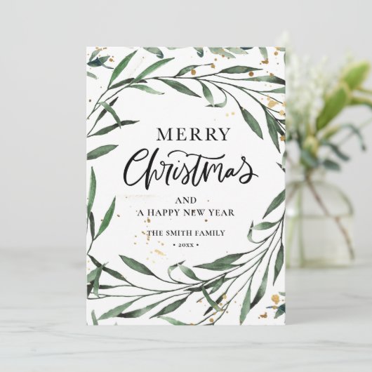 Elegant Green Pine Foliage Gold Confetti Greenery Feestdagenkaart (Staand voorkant)