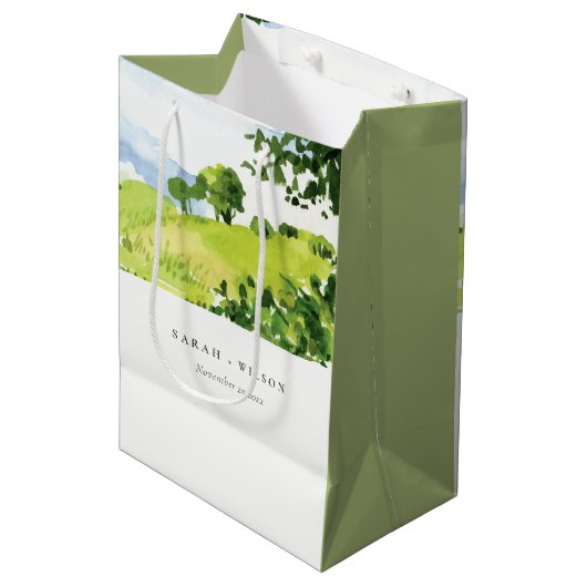 Elegant Green Waterverf Countryside Hills Wedding Medium Cadeauzakje (Voorkant Gekanteld)