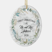 Elegant Greenery Eerste Kerstfeest Gehuwd met Marm Keramisch Ornament (Rechts)