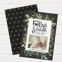 Elegant Greenery Gold Berry Baby Eerste Kerstmis Feestdagenkaart
