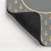 Elegant Grey and Gold Pineapple Personalized Muismat (Hoek)