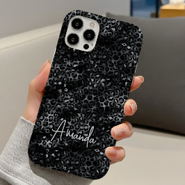Elegant grey black leopard print monogram iPhone 16 hoesje