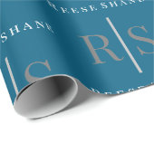 Elegant Grey Monogram & White Name, Blue Cadeaupapier (Rol Hoek)