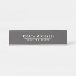 Elegant grijs en wit bureau naambordje