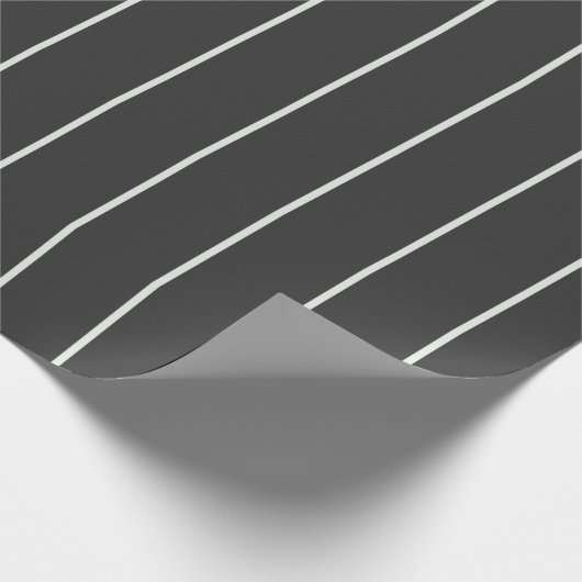 Elegant Grijs en Wit Pinstripe Patroon Cadeaupapier (Hoek)