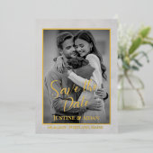 Elegant Grijs-Goud Script met Foto Save the Date Folie Uitnodiging (Staand Voorkant)