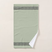 Elegant Grijs Grieks Patroon op Sage Green Bad Handdoek (Handdoek)