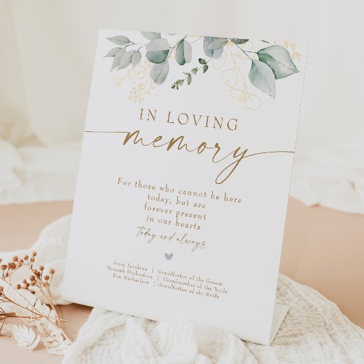 Elegant groen en goud in liefdevolle herinnering b reclamebord met voetstuk