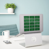 Elegant groen en wit bruiloft individueel adres sticker (Laptop op bureau)