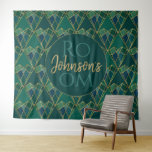 Elegant Groen Goud Hart Geometrische Art Deco Wandkleed<br><div class="desc">Dit prachtige luxe art deco ontwerp toont een modern geometrisch hartpatroon met een faux gouden lijn hartvorm in tinten van bosgroen,  smaragdgroen en blauwgroen. Het is een verbluffende esthetische aanvulling op elk interieur,  kleding,  accessoires,  briefpapier,  of speciale gelegenheden.</div>