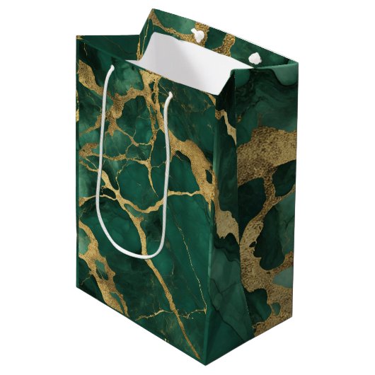 Elegant Groen Goud Marmer Medium Cadeauzakje (Voorkant Gekanteld)