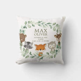 Elegant groen Woodland geboorte statistieken jonge Kussen