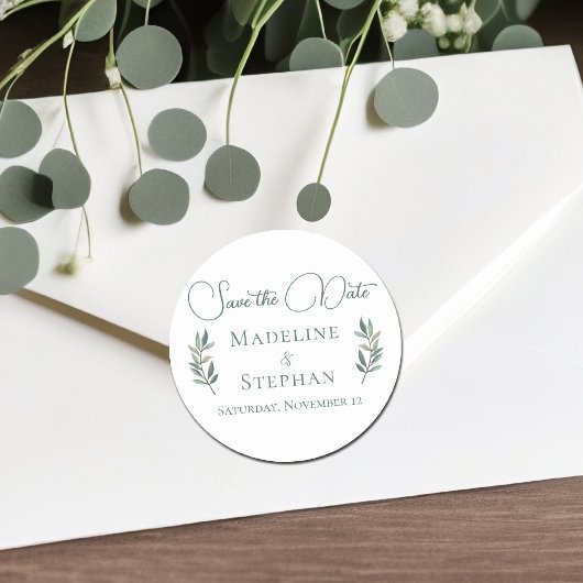 Elegant groene eucalyptusblad moderne save the dat ronde sticker