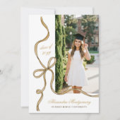 Elegant hand Drawn Gold Bow Grad Photo Graduation Aankondiging (Voorkant)