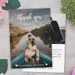 Elegant Hand Lettered Wedding Foto Hartelijk dank Bedankkaart<br><div class="desc">Elegant Hand Lettered Wedding Foto bedankt je kaart. De moderne Stijlvolle bruiloft dank u de sjabloon van het briefkaart met een volledige verticale foto op de voorzijde met de tekst "Dank u"in een zwiepige geschreven lettertype van het typografische manuscript in wit op het afbeelding. tweezijdige kaart met 2 foto. Personaliseer...</div>