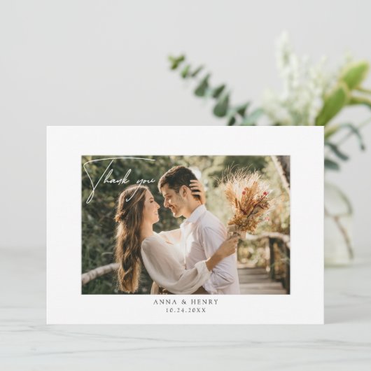 Elegant handgeschreven script aangepast huwelijk bedankkaart (Staand voorkant)