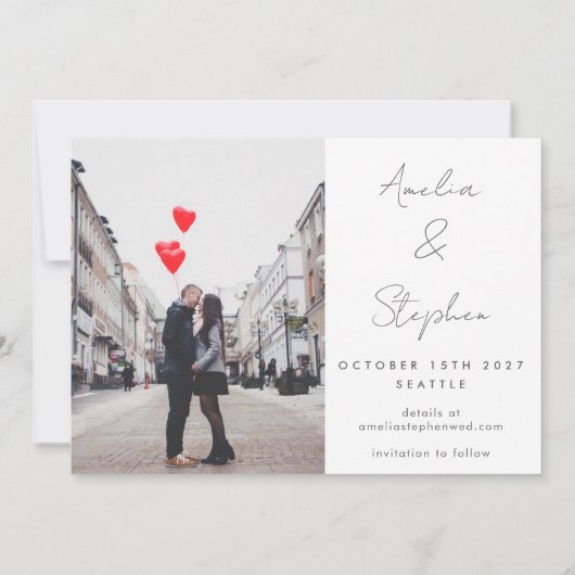 Elegant handgeschreven script twee foto bruiloft save the date (Achterkant)
