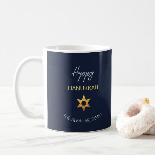 Elegant Happy Hanukkah Golden David Star Koffiemok (Met donut)