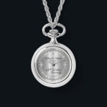 Elegant Heart Diamonds 10th Wedding Jubileum Horloge<br><div class="desc">Opulent elegance lijsten dit 10e trouwverjaardagsontwerp in een uniek diamantontwerp met een centrumachtergrond met een ruitdiamant met faux toegevoegde sparkles op een tinkleurige gradiënt. Origineel ontwerp door Holiday Hearts Design (gereserveerde rechten). Let erop dat alle opschriften gedrukt zijn en alleen gemaakt zijn om zo echt mogelijk te lijken in een...</div>