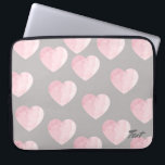 Elegant Helder Licht Roze Liefde Hartpatroon Laptop Sleeve<br><div class="desc">Minimalistisch,  modern en helder ontwerp dat het hartenpatroon van de baby roze kleur op een trendy warme grijze achtergrond vertegenwoordigt.</div>