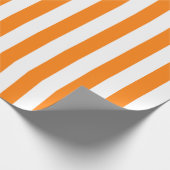 Elegant helder oranje en wit gestreept patroon cadeaupapier (Hoek)