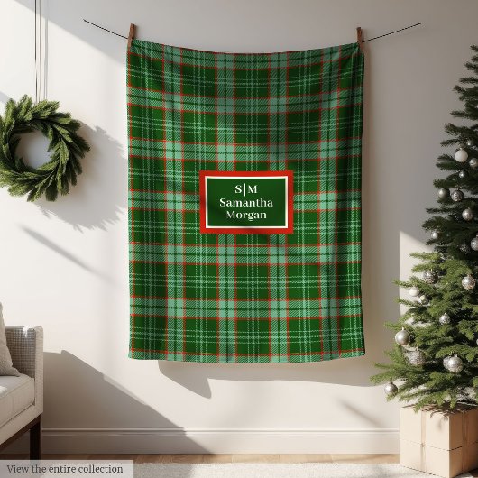 Elegant Holiday Blanket Red Green Monogram Touch Fleece Deken