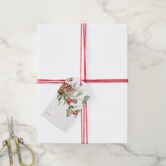 Elegant Holly Berries en Pine Cones Holiday Cadeaulabel (Met Touw)