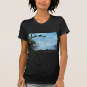 Elegant Holly Kerstmis, blauwe hemel T-shirt (Voorkant)