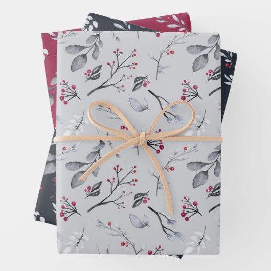 Elegant Holly Leaves Red Berries Kerstfeest Inpakpapier Vel (In situ)