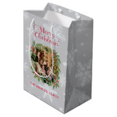 Elegant Holly Wreath Merry Christmas Photo Medium Cadeauzakje (Achterkant Gekanteld)