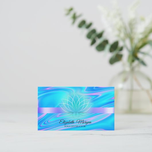 Elegant Holographic Lotus Yoga Instructor Visitekaartje (Staand voorkant)